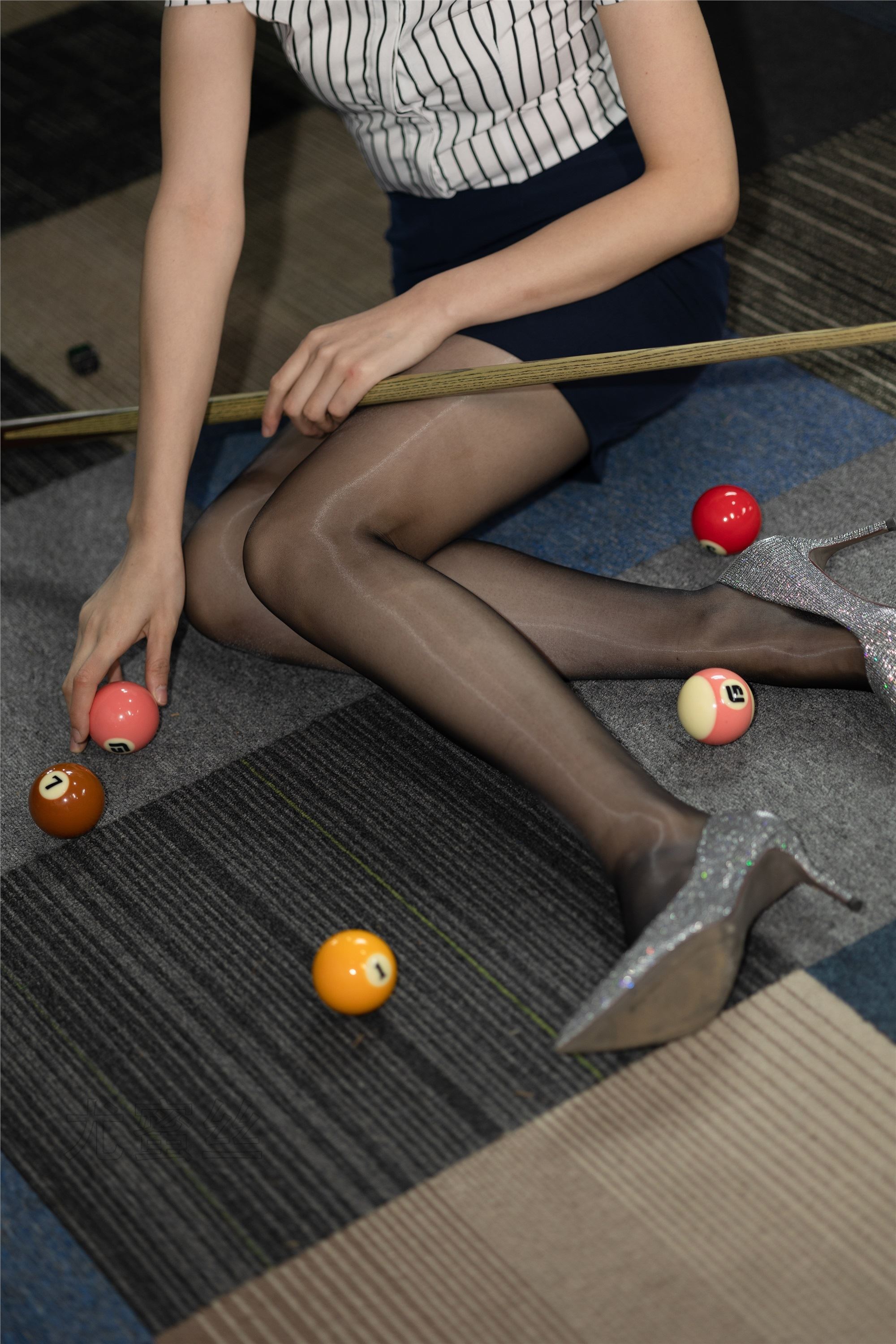 尤蜜丝 穿搭写真 NO.095